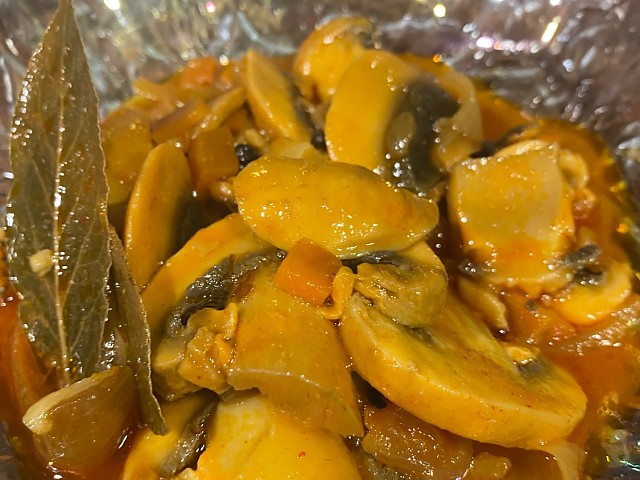 Champiñones en escabeche 