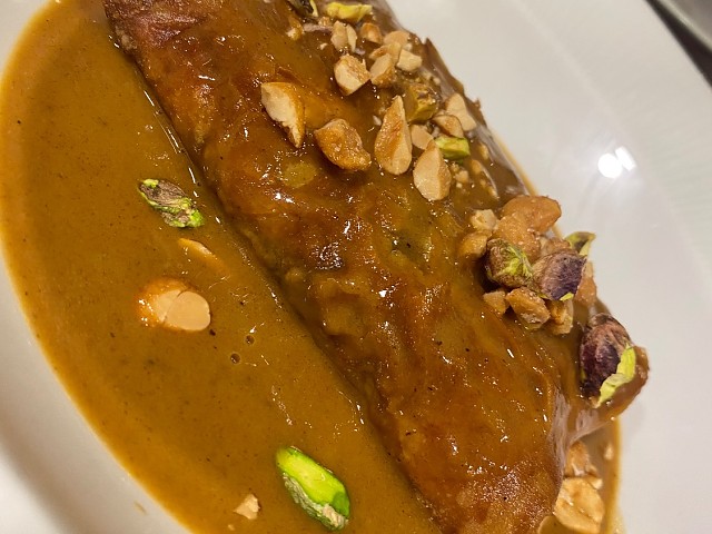 Pastelito de costilla de ternera asada 